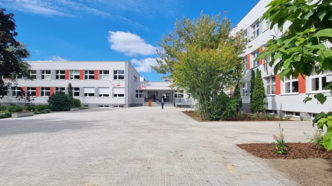 Ranking liceów w Zielonej Górze - które szkoły naprawdę się liczą?