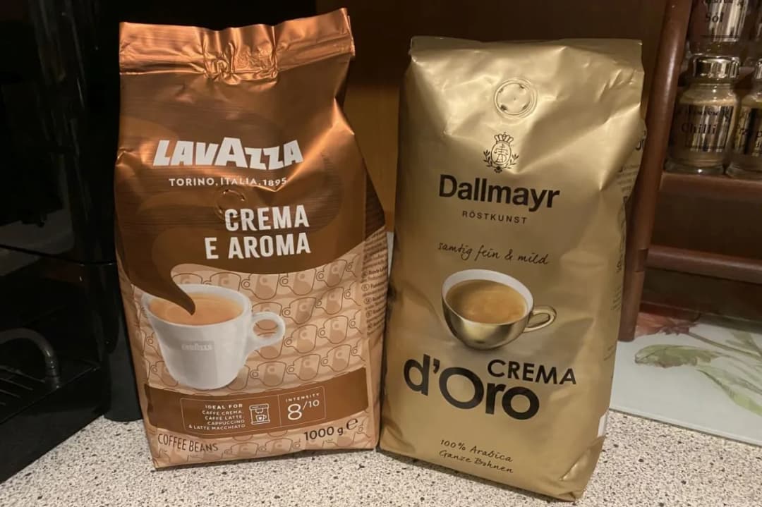 Najlepsze kawy ziarniste 2025 - ranking, który zaskoczy każdego smakosza