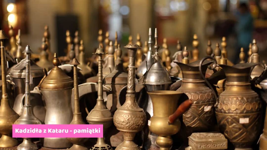 Co warto kupić w Katarze? Odkryj unikalne pamiątki i tradycje