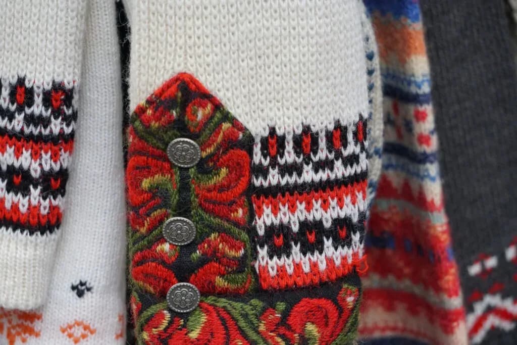 Co warto kupić w Norwegii? Unikalne pamiątki, które zachwycą