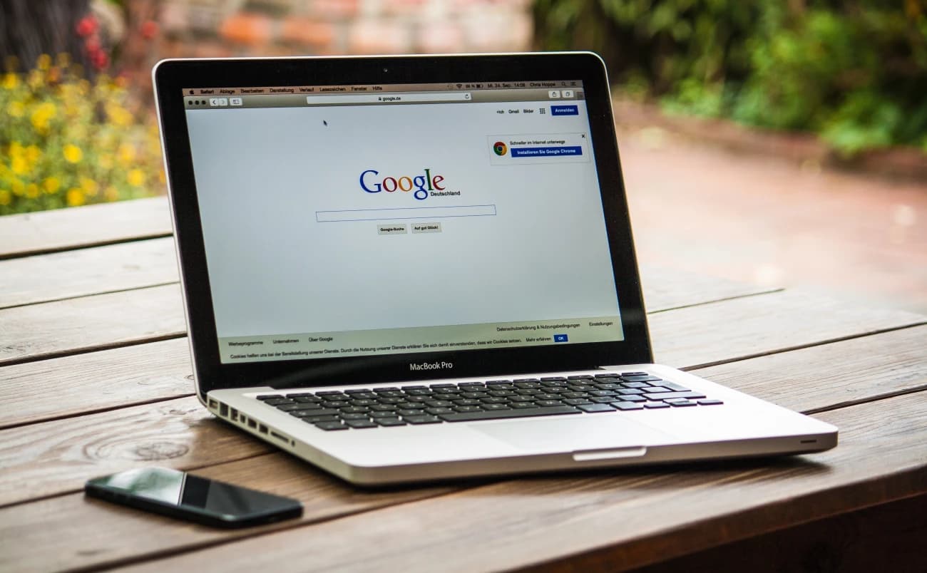 Google AdWords Ads od Artefakt